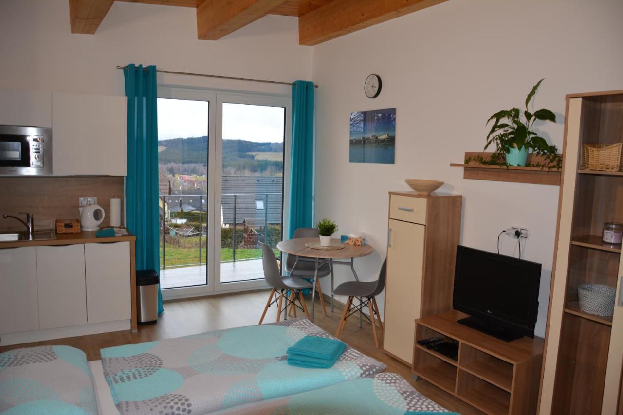 Apartmany U Evy Lipno nad Vltavou Exteriör bild