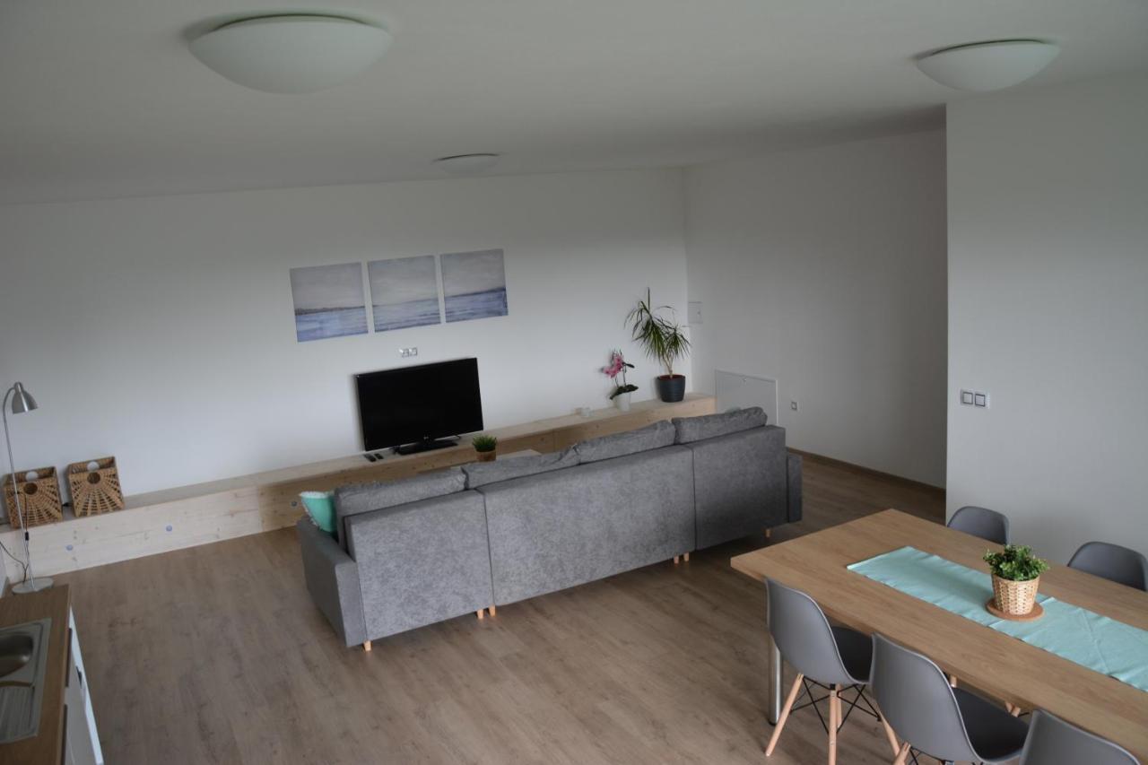 Apartmany U Evy Lipno nad Vltavou Exteriör bild