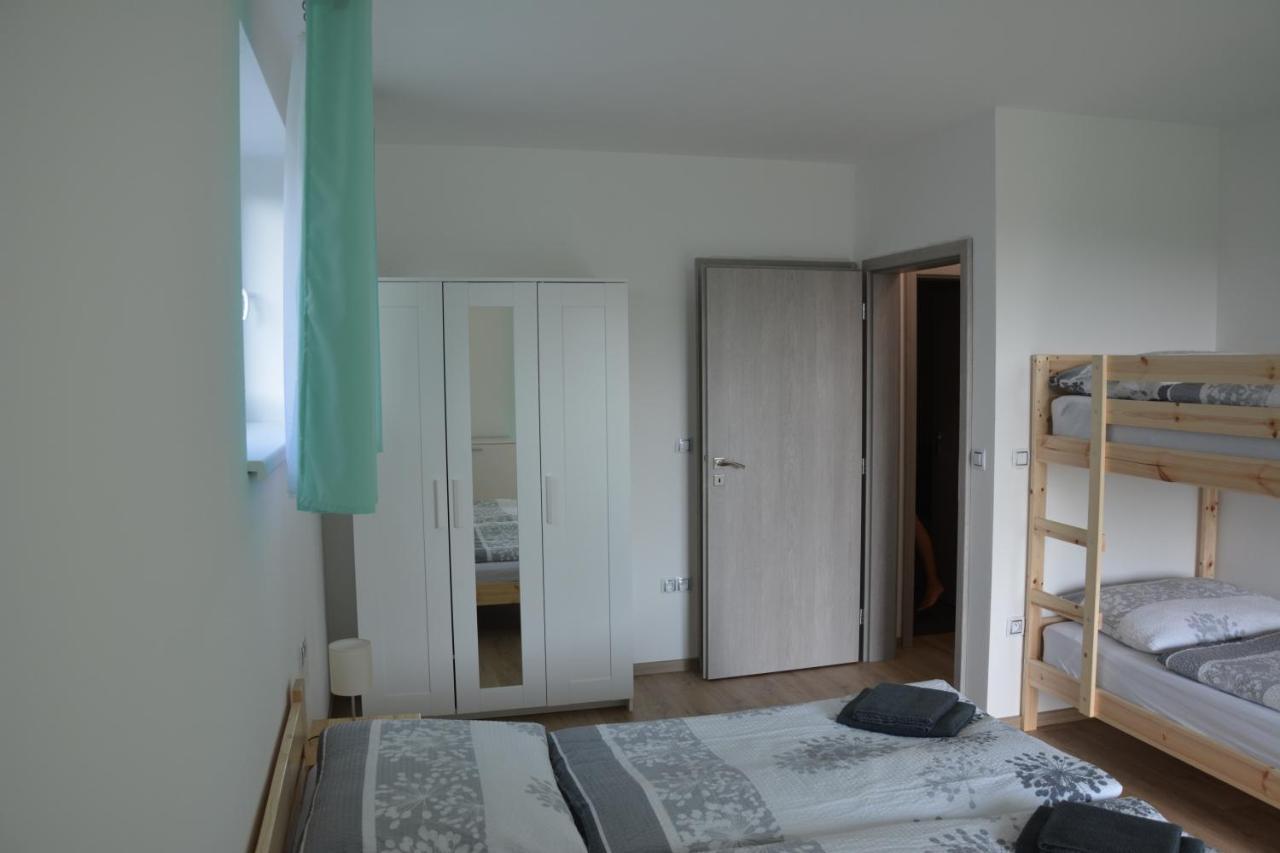 Apartmany U Evy Lipno nad Vltavou Exteriör bild