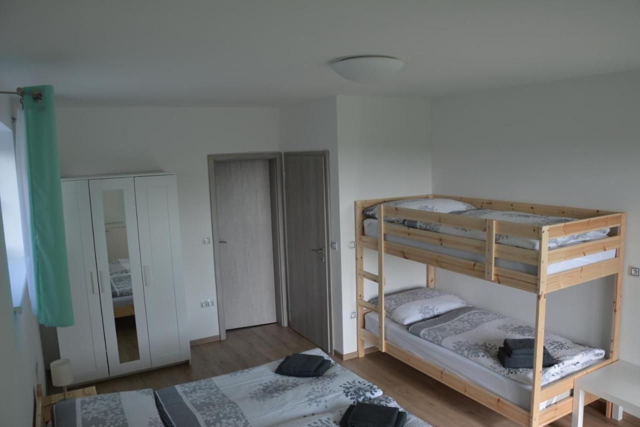 Apartmany U Evy Lipno nad Vltavou Exteriör bild